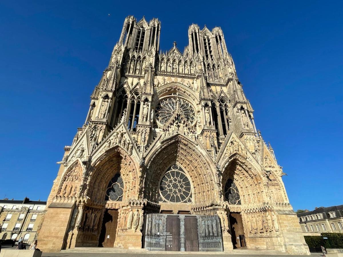 L'Hotel Des Ventes Reims Chativesle Экстерьер фото