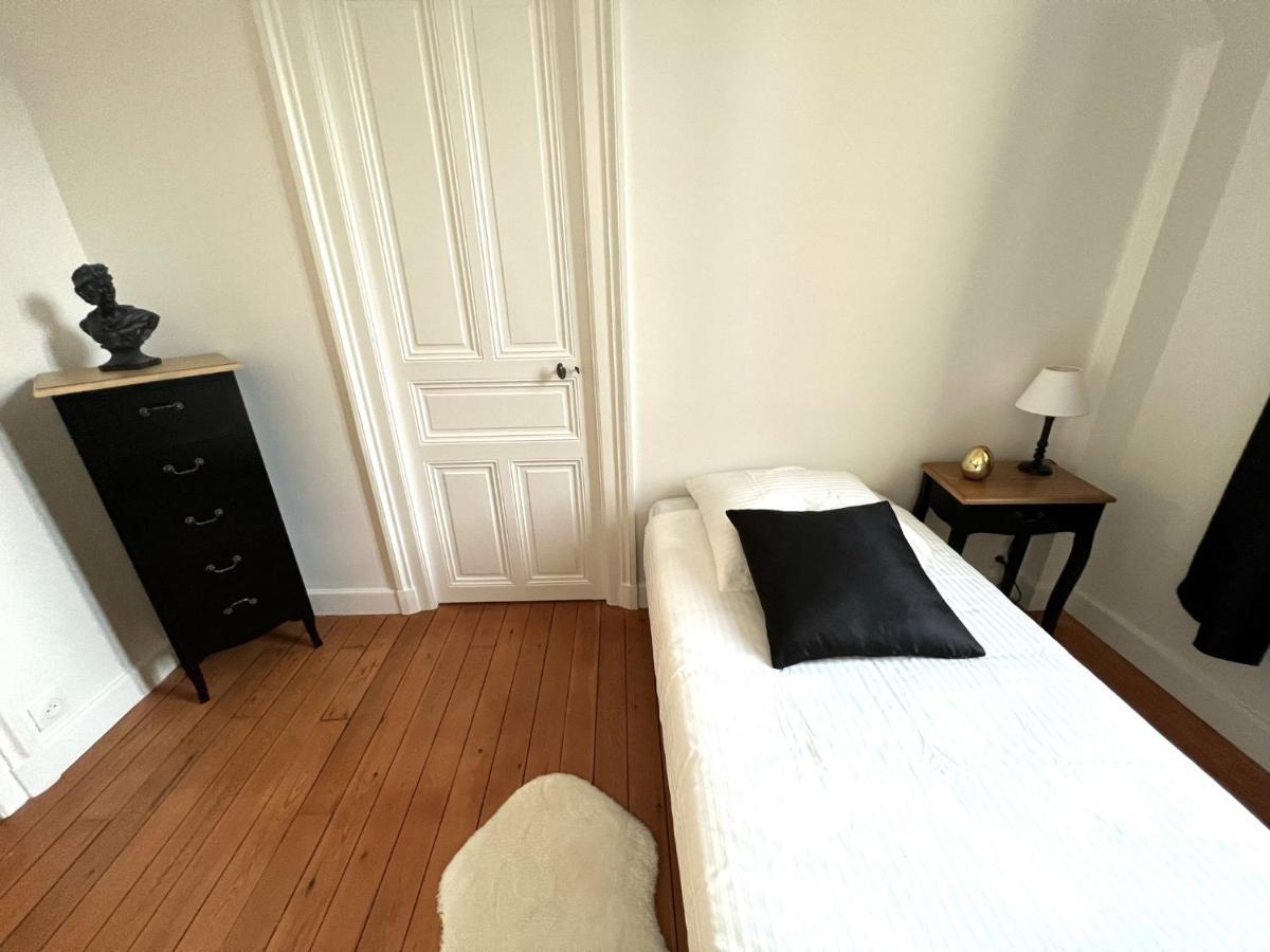 L'Hotel Des Ventes Reims Chativesle Экстерьер фото