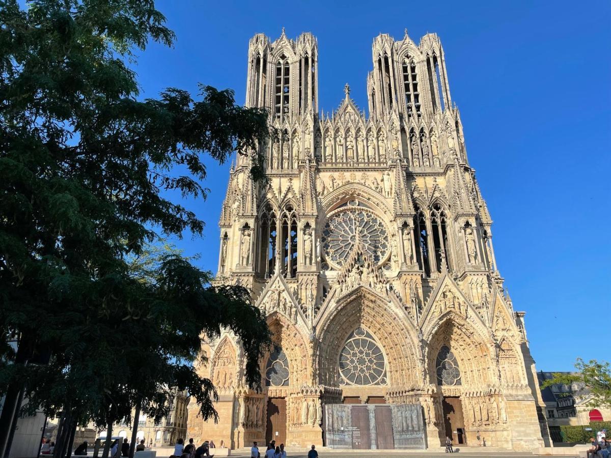 L'Hotel Des Ventes Reims Chativesle Экстерьер фото