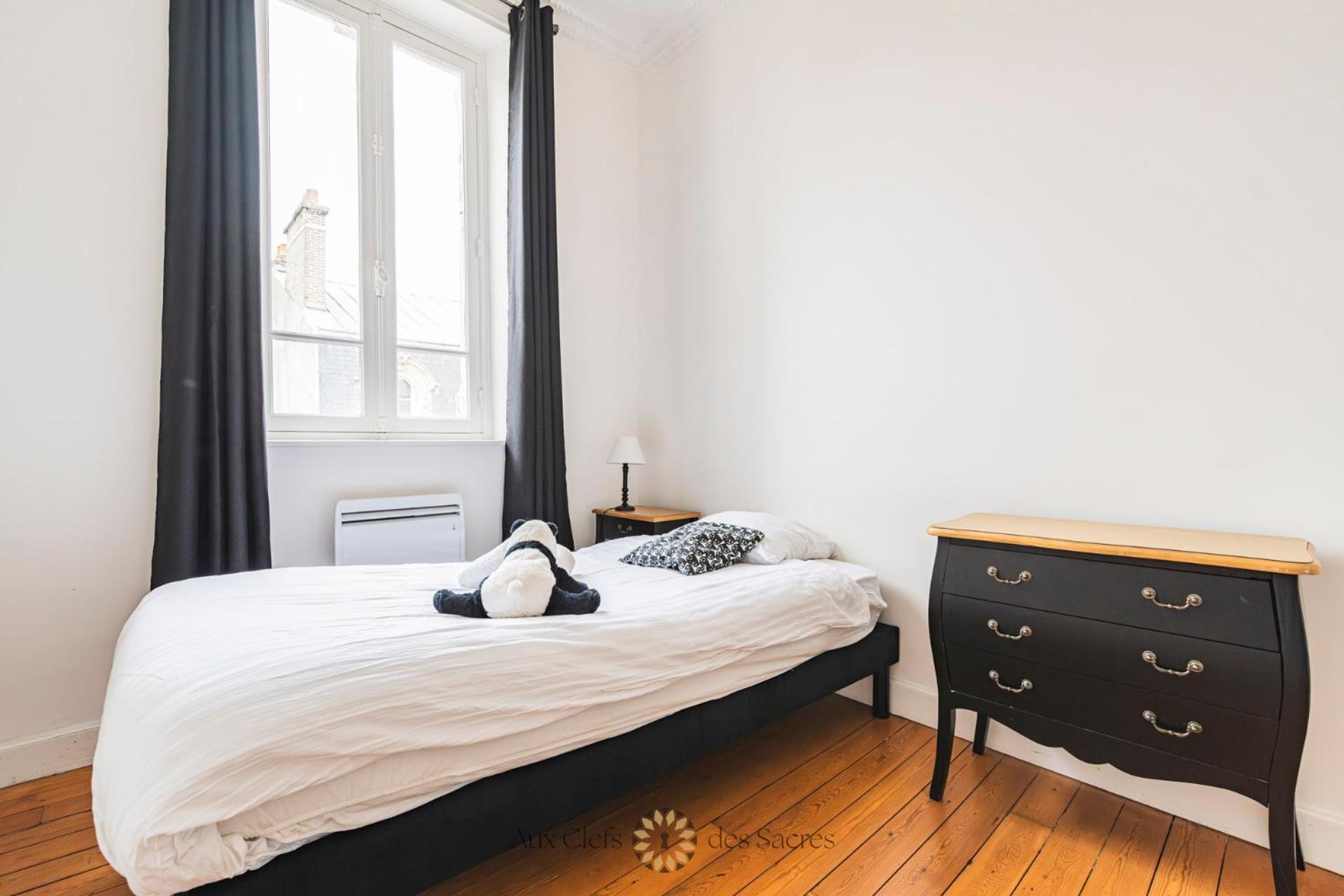 L'Hotel Des Ventes Reims Chativesle Экстерьер фото