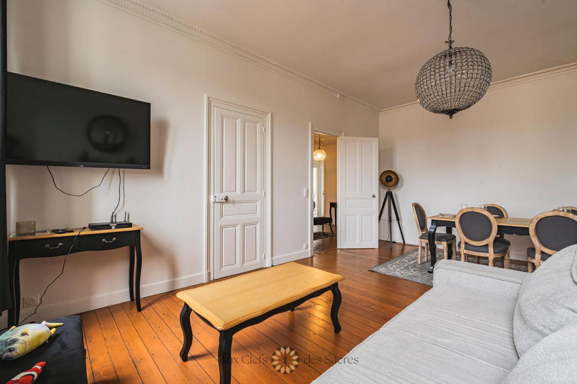 L'Hotel Des Ventes Reims Chativesle Экстерьер фото
