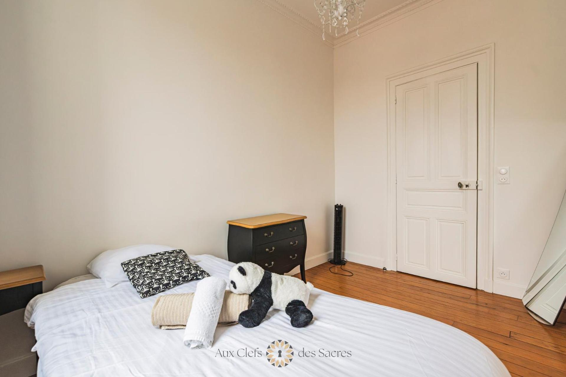L'Hotel Des Ventes Reims Chativesle Экстерьер фото
